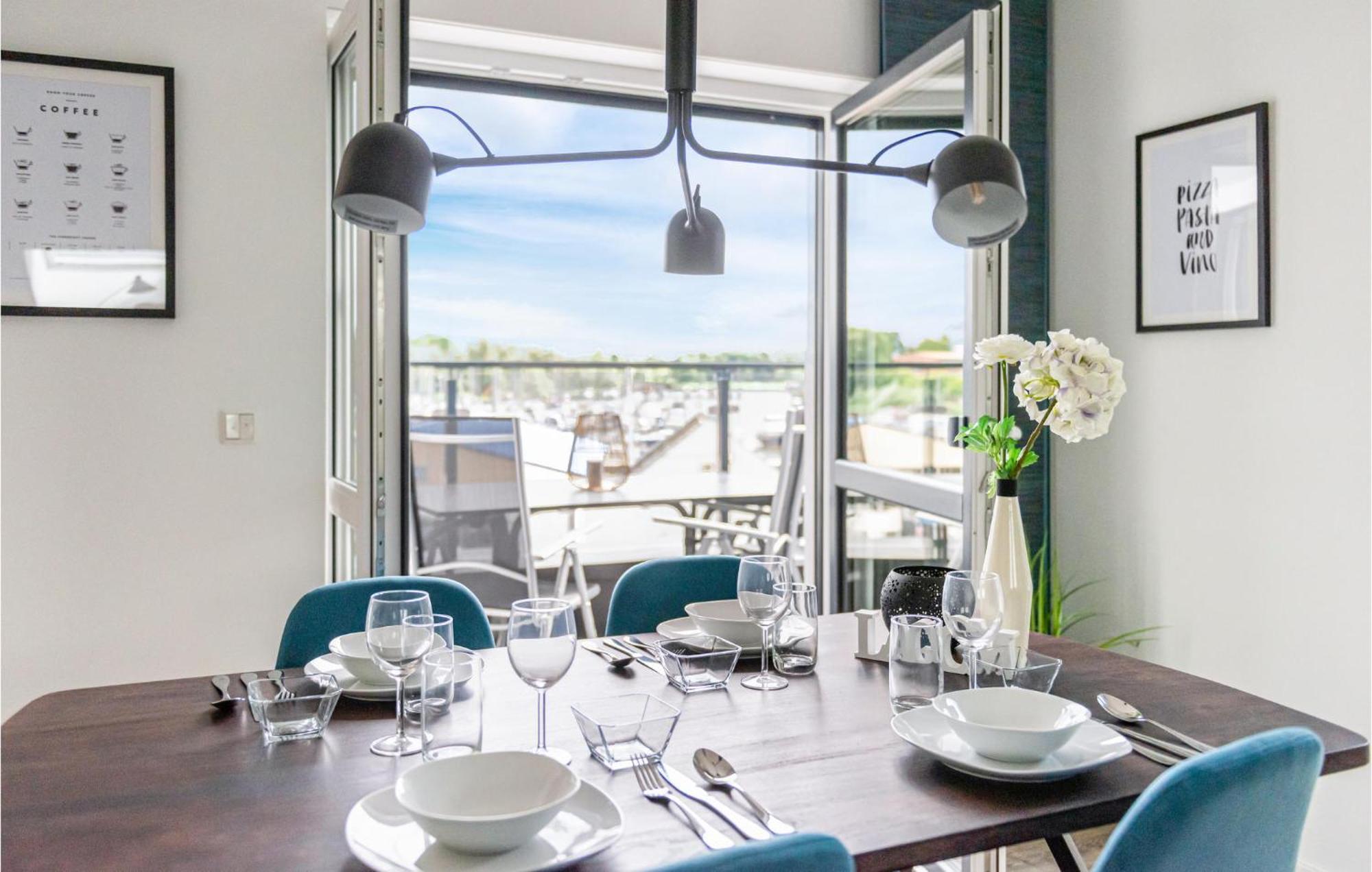 Amazing Apartment In Rechlin With Kitchen Eksteriør billede